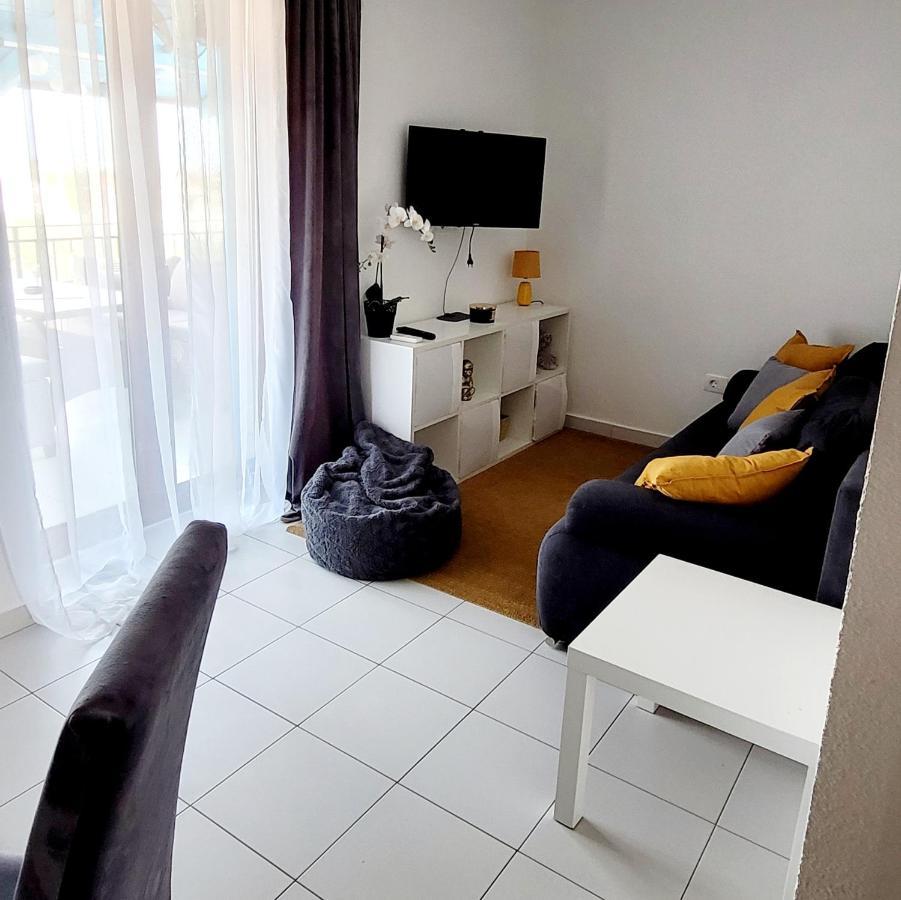 Apartman Rocky Petrovija Dış mekan fotoğraf